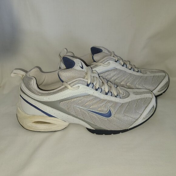 Nike Air Women’s Athletic Shoes – White/Grey/Blue - EUC - Picture 5 of 14